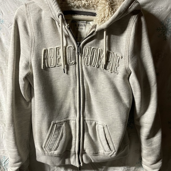 abercrombie and fitch fur hoodie